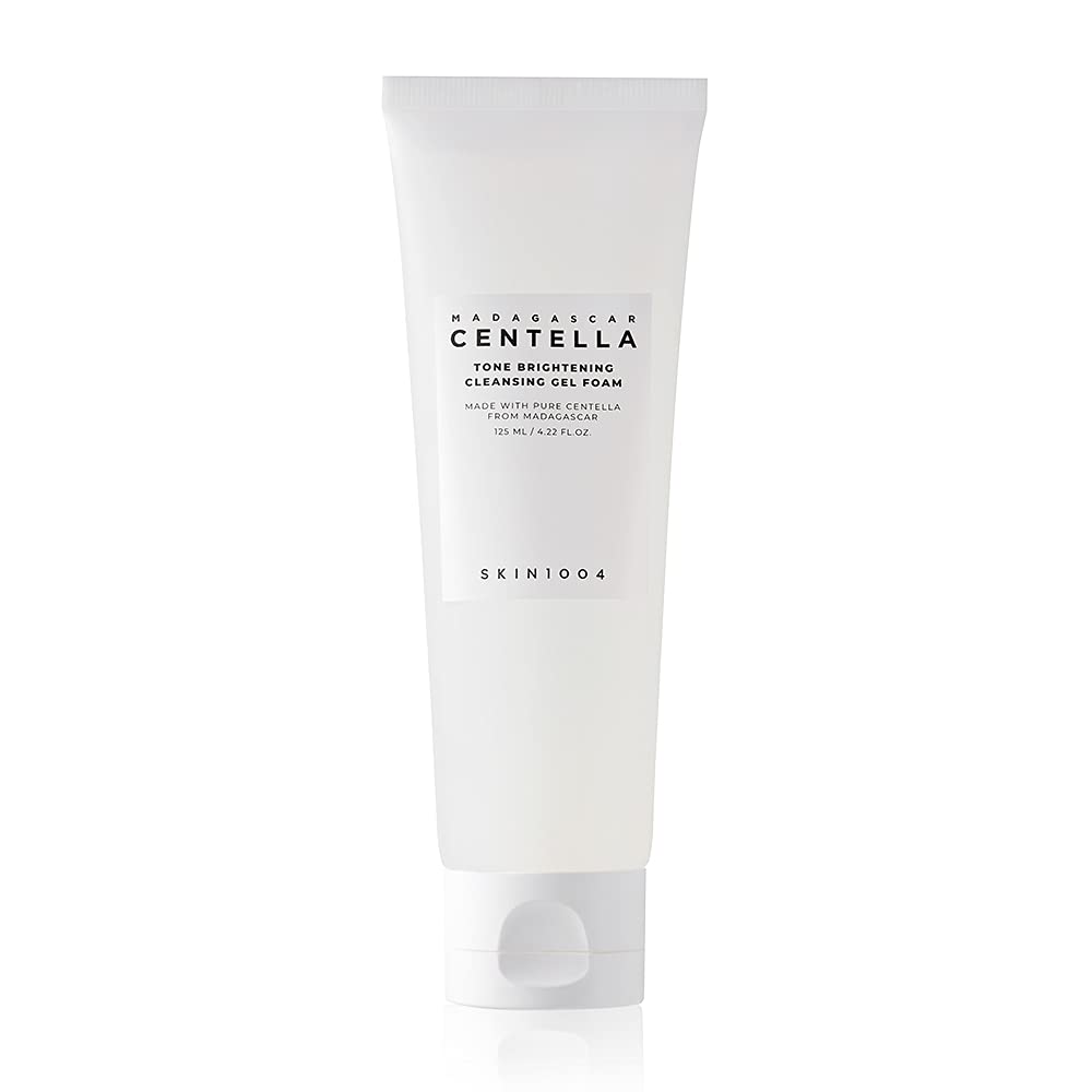Skin1004 centella whitening cleansing foam